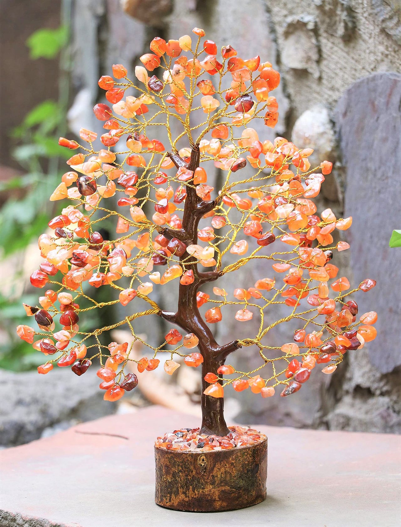 Carnelian Chakra Tree of Life - Crystal Tree for Positive Energy, Handmade Gemstone Tree - Feng Shui Decor, Good Luck Money Tree Bonsai - Orange Healing Crystals for Sacral Chakra, Prosperity Gift Carnelian (Golden Wire)