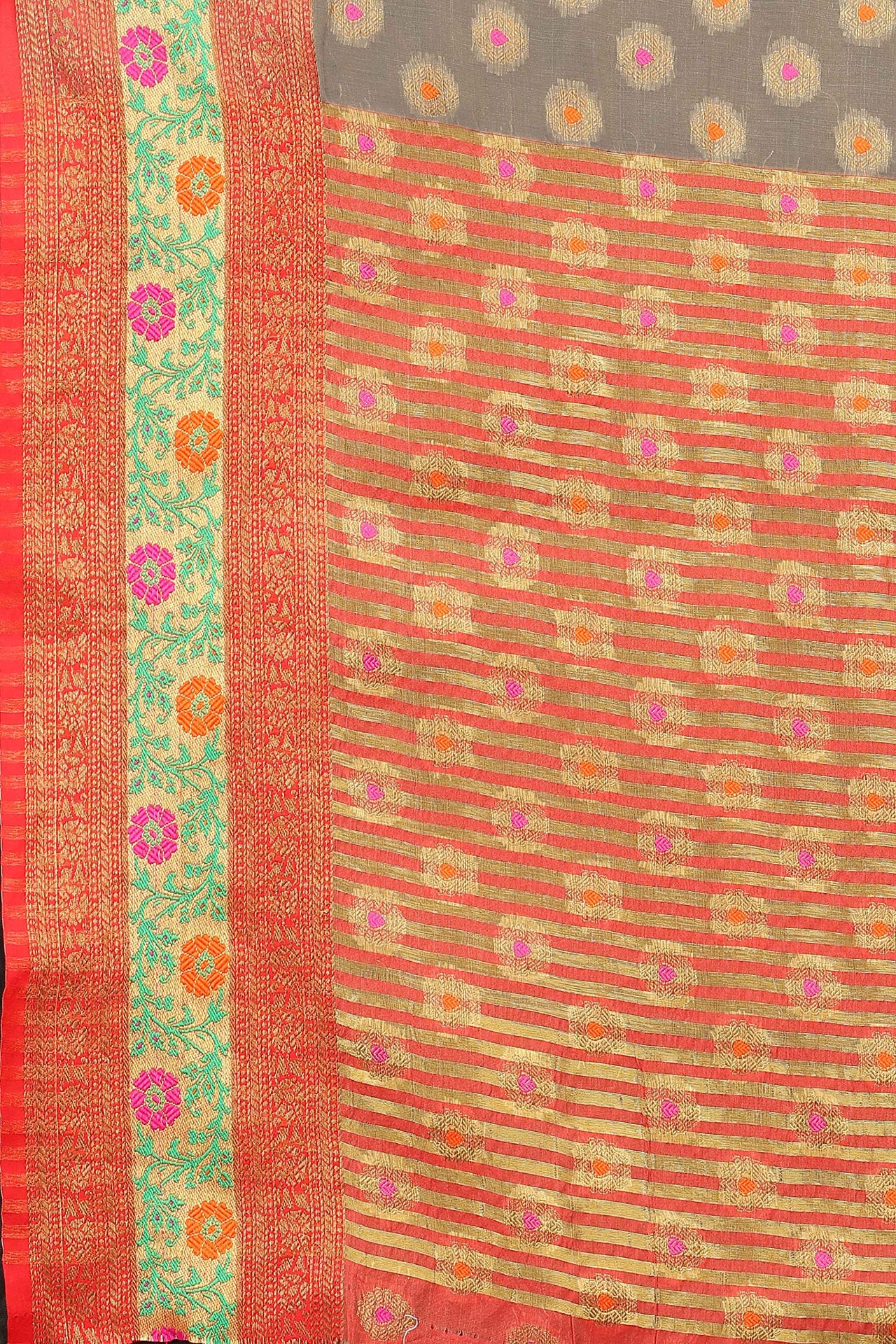 Silk Zone Women's  Cotton Woven Saree