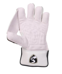 Savage Wicket Keeping Gloves - W.K. Gloves
