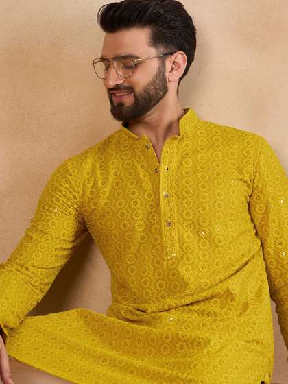 House of Pataudi Embroidered Straight Kurta