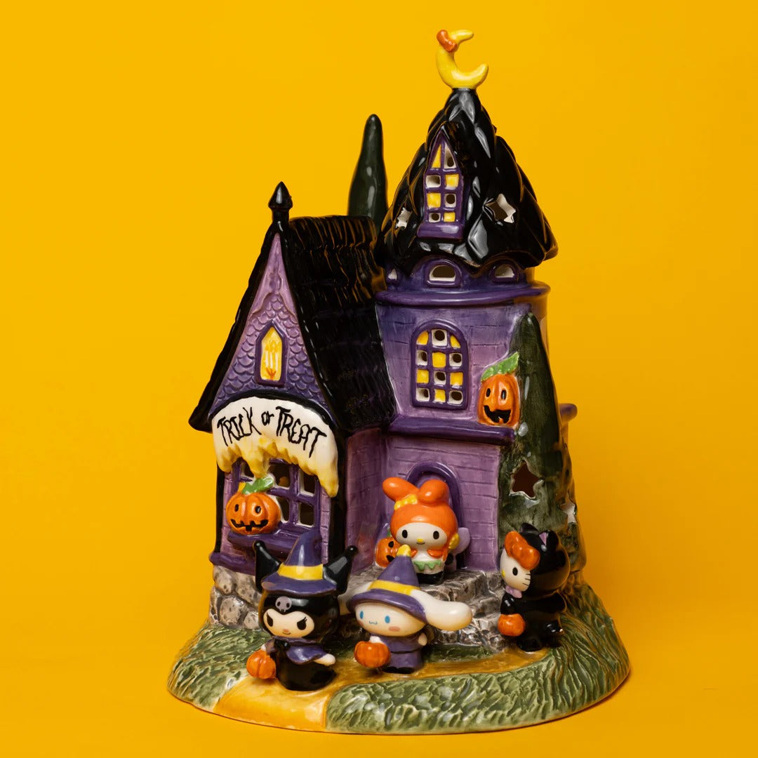 Hello Kitty and Friends Trick or Treat Ceramic Candle House
