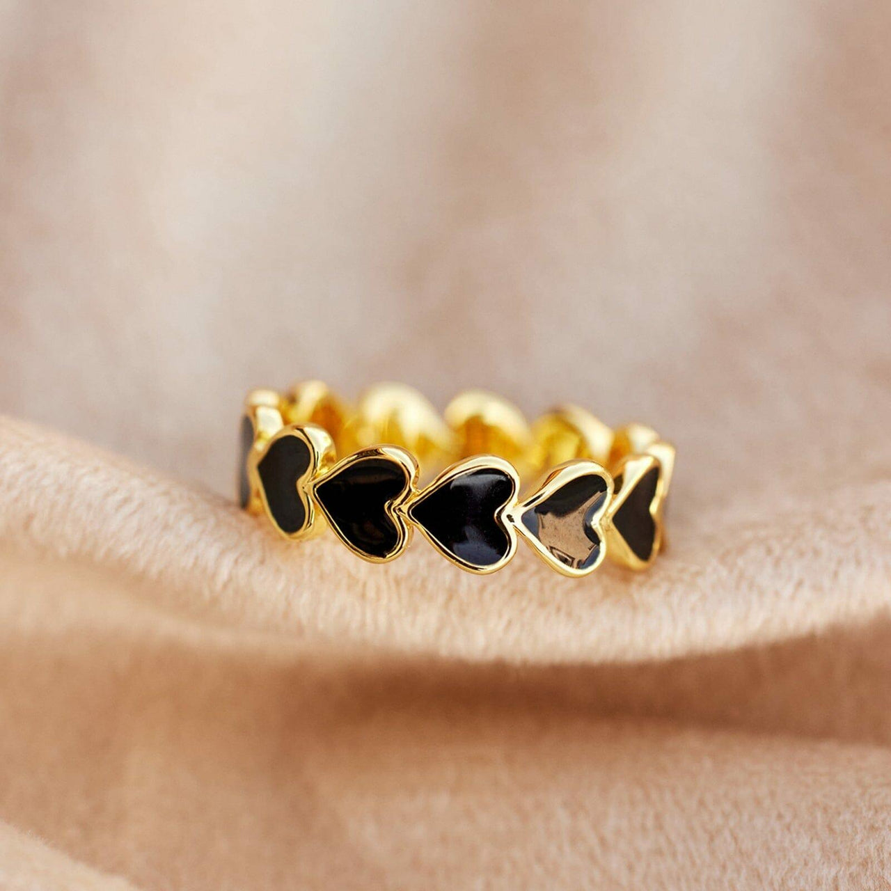 Pura Vida Love Hearts Band Ring