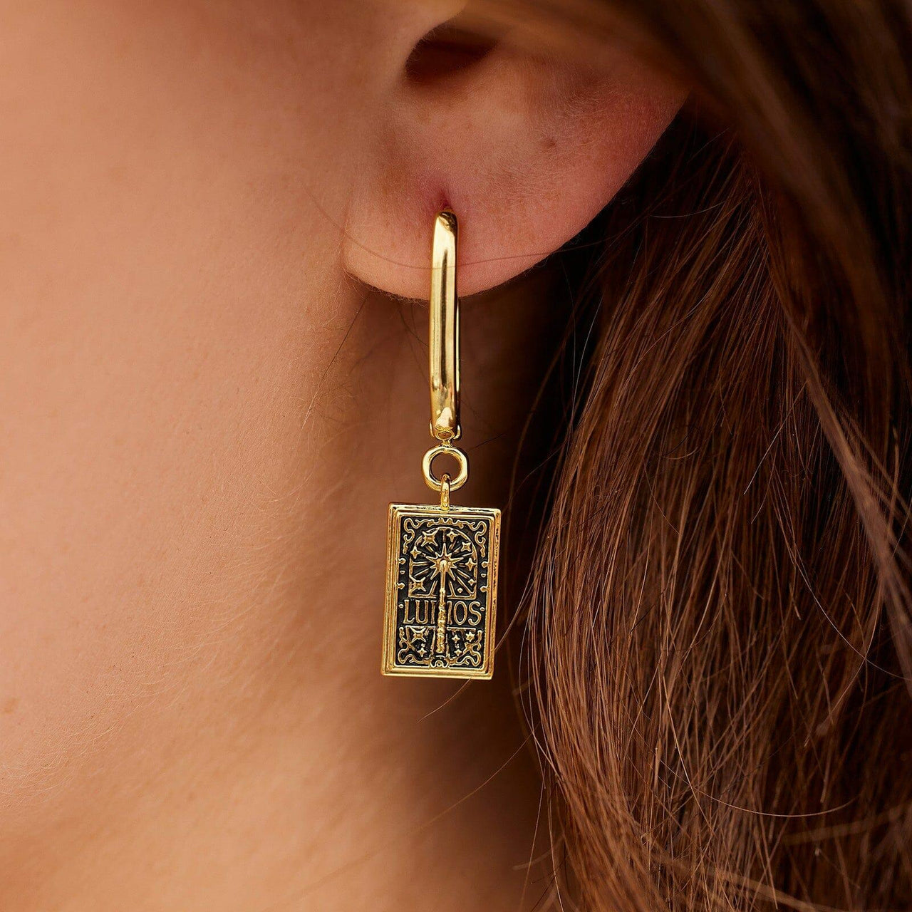 Pura Vida Lumos Hoop Earrings