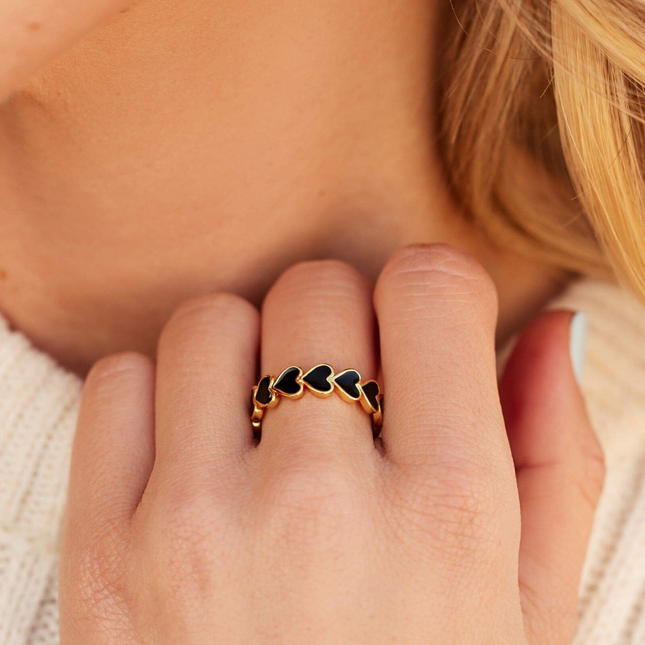 Pura Vida Love Hearts Band Ring