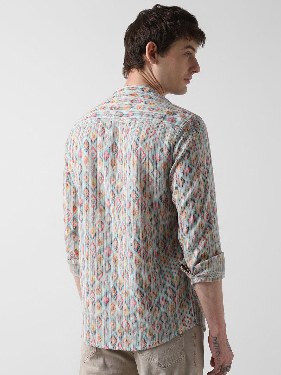 VASTRADO Mandarin Collar Short Kurta