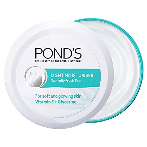 POND's Light Moisturiser, Non- Oily With Vitamin E And Glycerine, For Soft And Glowing Skin, 250 ml