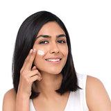Lakmé 9To5 Matte Moist Mattifying Moisturiser with Green Tea, 12 Hour Moisturised Matte Looking Skin