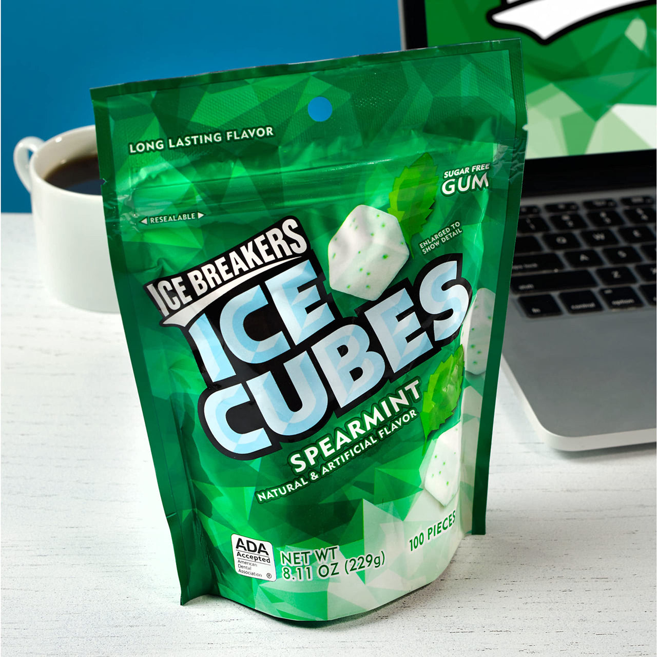 ICE BREAKERS ICE CUBES Spearmint With Cooling Crystals, Made with Xylitol Sugar Free Chewing Gum Pouch, 8.11 oz (100 Pieces)
