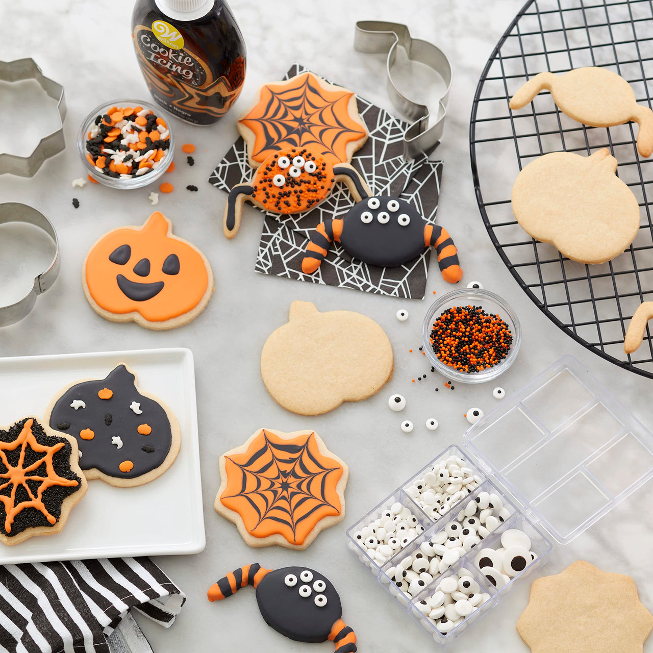 Wilton Black Cookie Icing